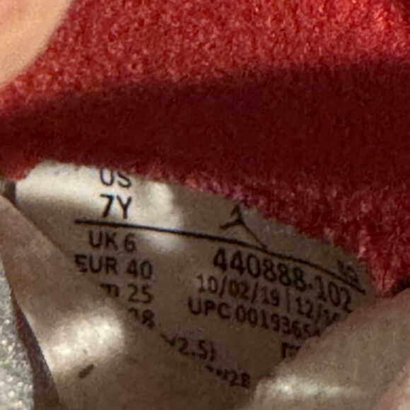 Size 7Y - Nike Air Jordan 5 V Fire Red 440888-102 - Picture 5 of 5